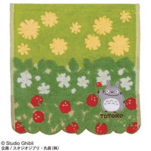 Mini Towel Totoro Flowers & Stawberries 25x25 cm - My Neighbor Totoro-MARU-54636