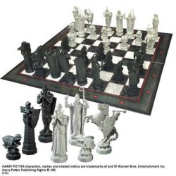 Harry Potter - Wizard Chess Set-NN7580