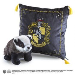 Harry Potter - Hufflepuf House Plush and Cushion-NN7045