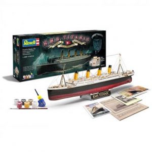 Revell: Geschenkset "100 Jahre Titanic" (1:400)-05715